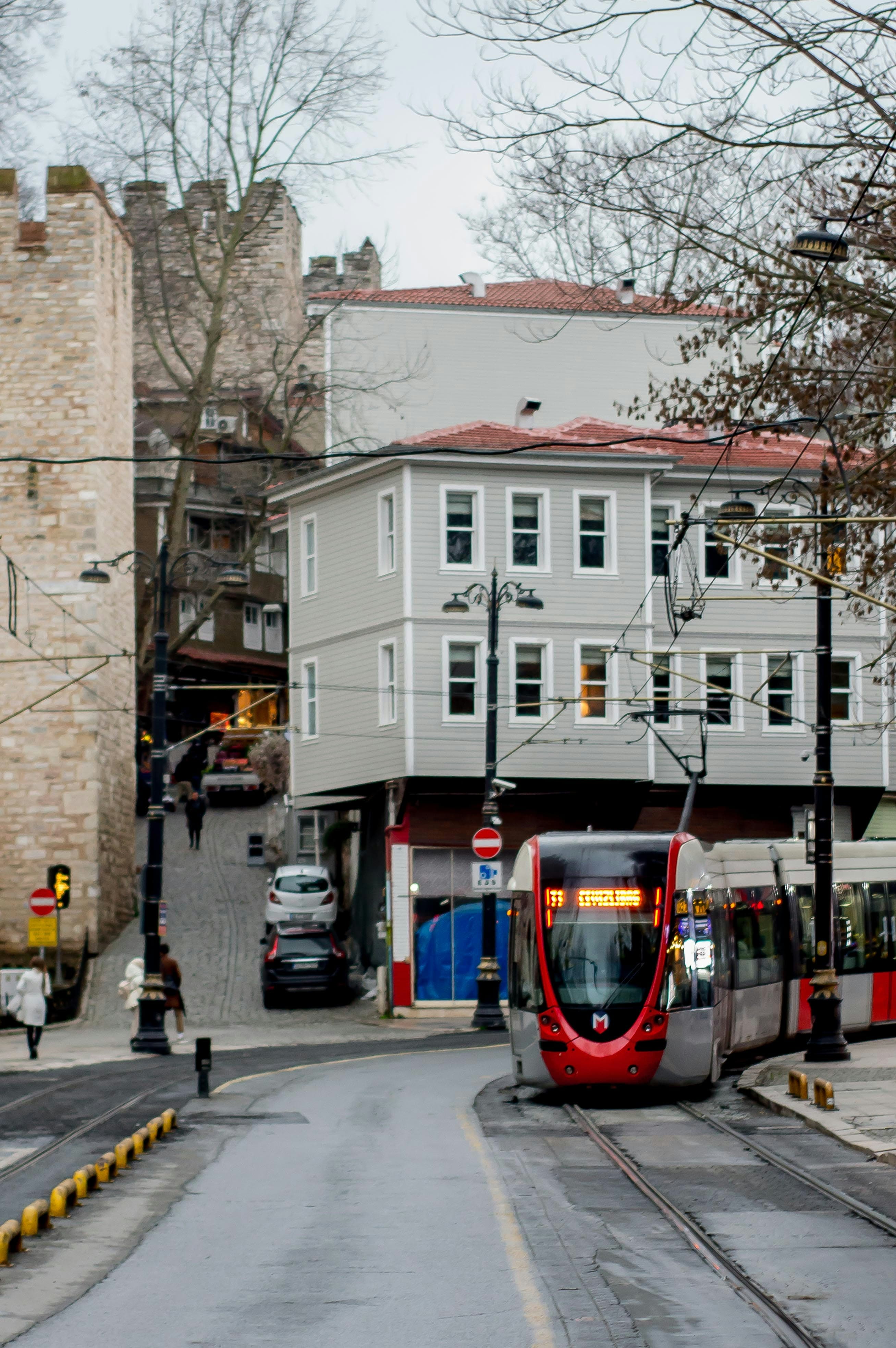 İstanbul T4 Tramvay Hattı F/O Kablo Tesisi ve Sonlandırma - Altyapı Projesi